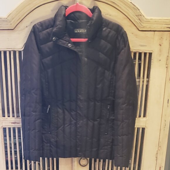 Kenneth Cole Reaction Black Down Fitted Puffer Jacket - Picture 3 of 10